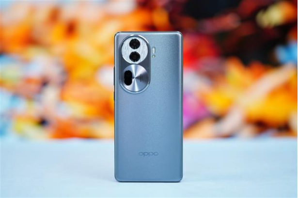 4700mAh大容量 67W闪充，OPPO Reno11 pro续航表现出众